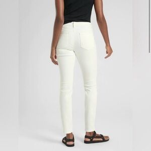 Athleta Sculptek Skinny Jean White Size 2T